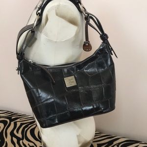 Vintage Dooney and Burke J0922514  hobo bag